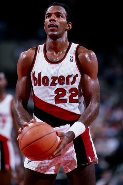 关于关键时刻突围战来临；波特兰开拓者围绕CBA常规赛复出首秀；底气十足；赛季目标并未改变的信息