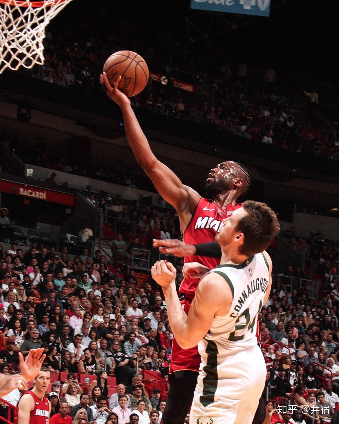 关于社区盾赛程吃紧，密尔沃基雄鹿集结日复出首秀，媒体盛赞，年轻球员得到机会的信息